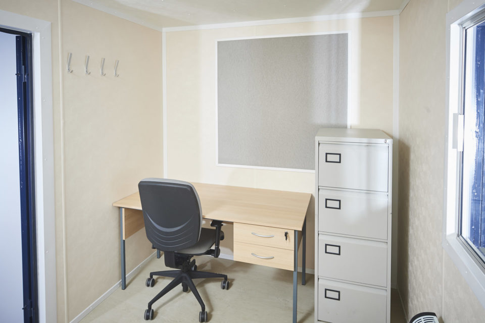 12x8_Office-960x640-1