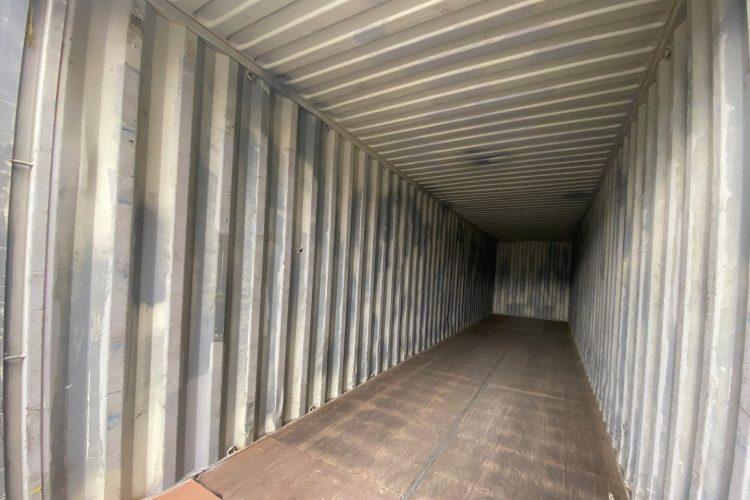 httpsr-hcontainerservice.comwp-contentuploads20241040ft-used-hc-8-750x500-1.jpeg